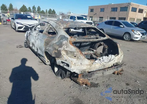 2018 Mercedes-Benz C 300 из США, поврежденный, VIN WDDWJ4JB9JF683206